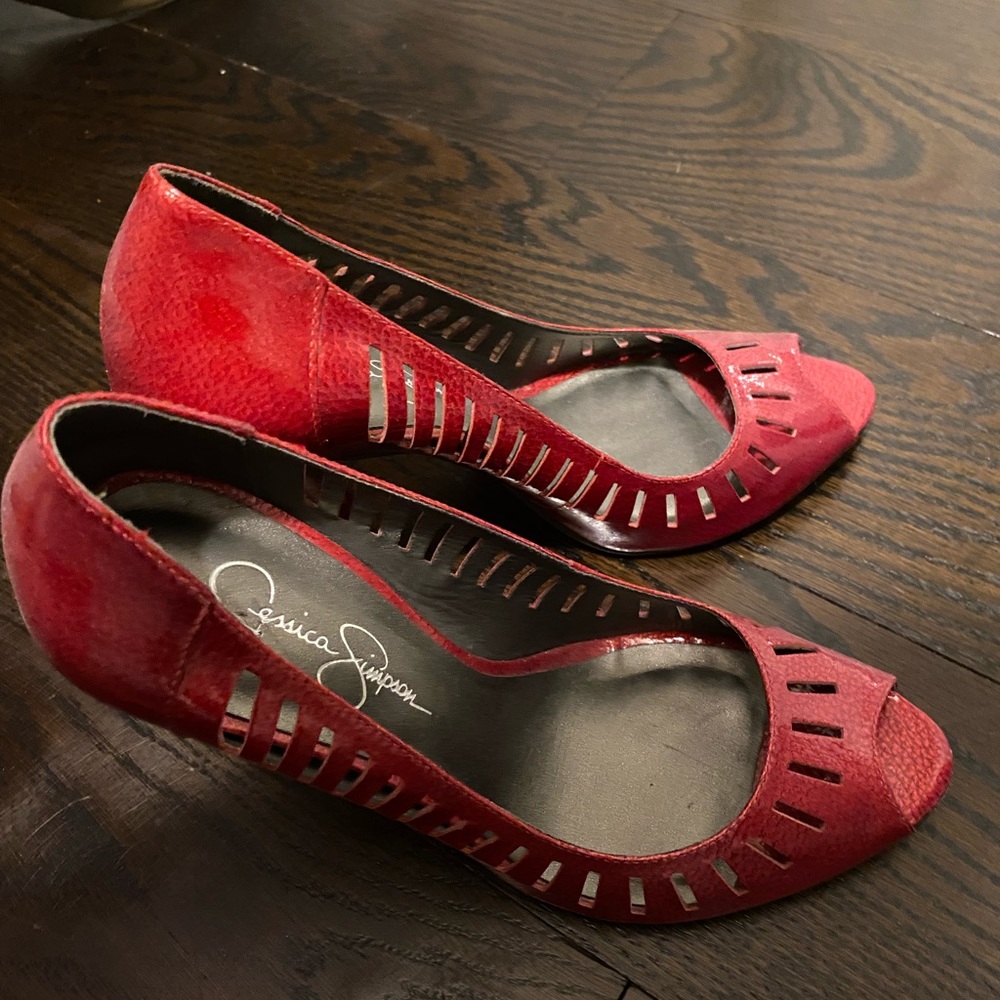 Jessica Simpson red patent open toe pumps 8